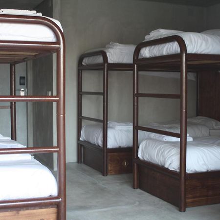 N1 Hostel Apartments And Suites Santarém 部屋 写真