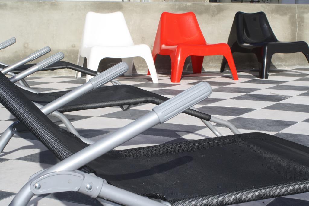 N1 Hostel Apartments And Suites Santarém エクステリア 写真